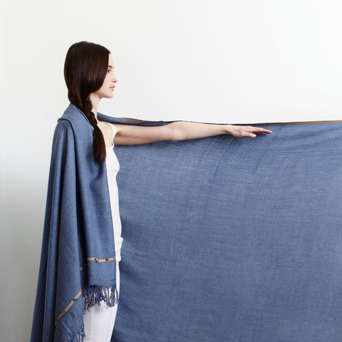 Cornflower Blue Throw - Pakistan